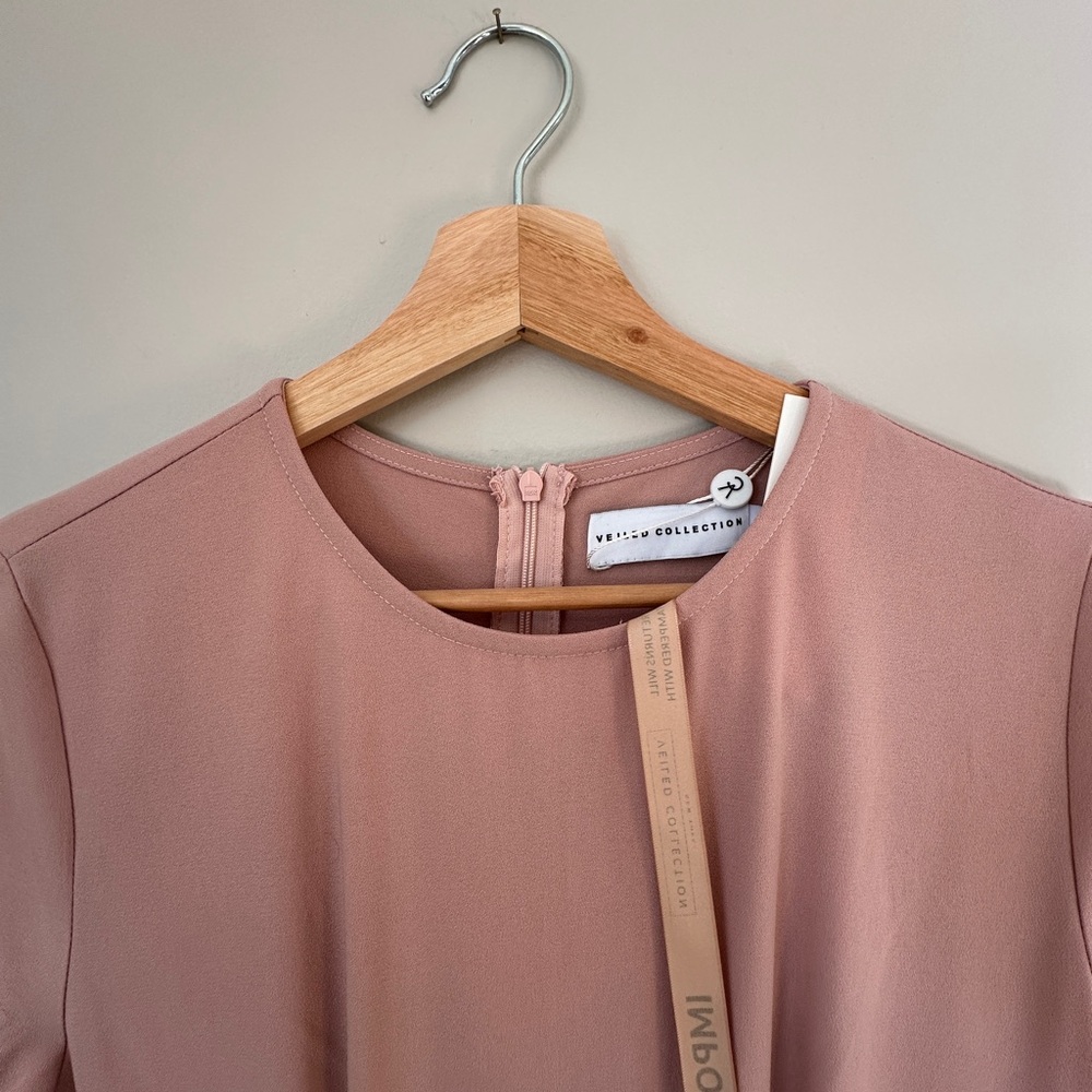 Veiled Collection Dusty Pink wide leg pleated jumpsuit - Picture 4 of 10